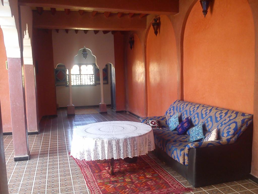 Kasbah Itrane Bed and Breakfast Tamnougalt Εξωτερικό φωτογραφία
